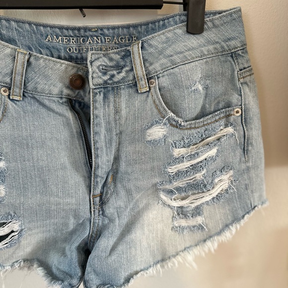 American Eagle Outfitters Distressed high rise festival Denim Shorts- 6 - Picture 4 of 6